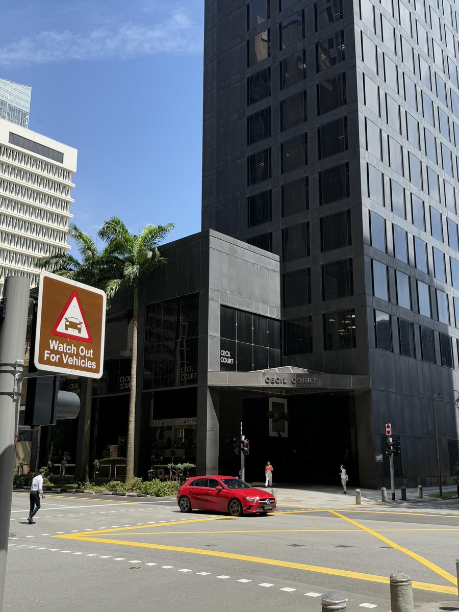 nnqhttt's tweet image. 🌳🌷いつも暖かく明るい街