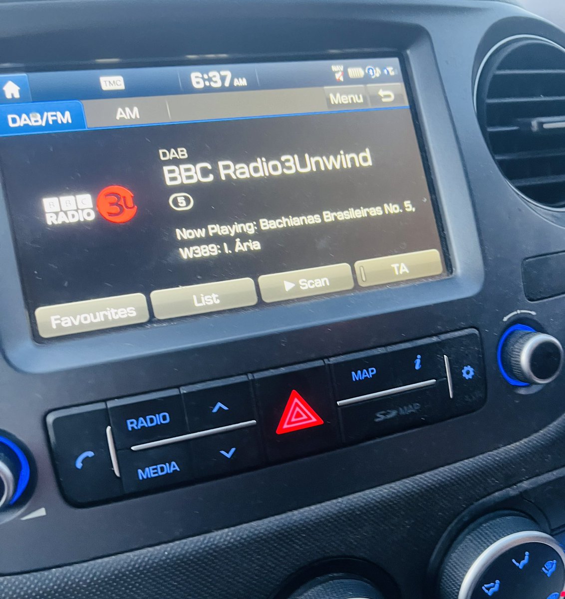 classicjacko's tweet photo. Early start today, heading to a special event to celebrate the launch of @BBCRadio3 Unwind on digital radio across the UK. So pleased that thousands more people will now be able to hear this new classical music service from the BBC. https://t.co/prbjzW8hMu