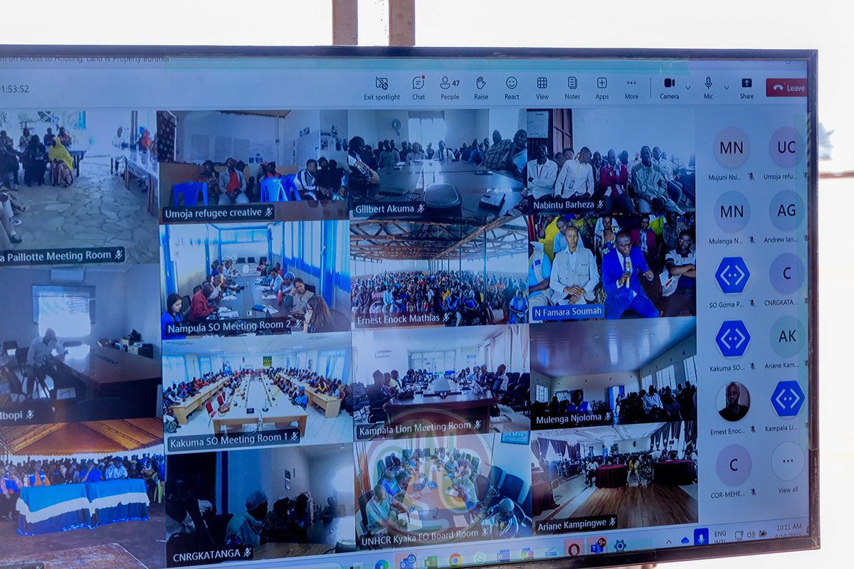 RTNBurundi's tweet image. Bienvenue au pays natal : Echanges entre les burundais rapatriés et ceux encore en exil

La Direction générale chargée du rapatriement au @MininterInfosBi  en collaboration avec le Haut-Commissariat des Nations Unies pour les Réfugiés (@Le_HCR) et ses partenaires, a organisé le…