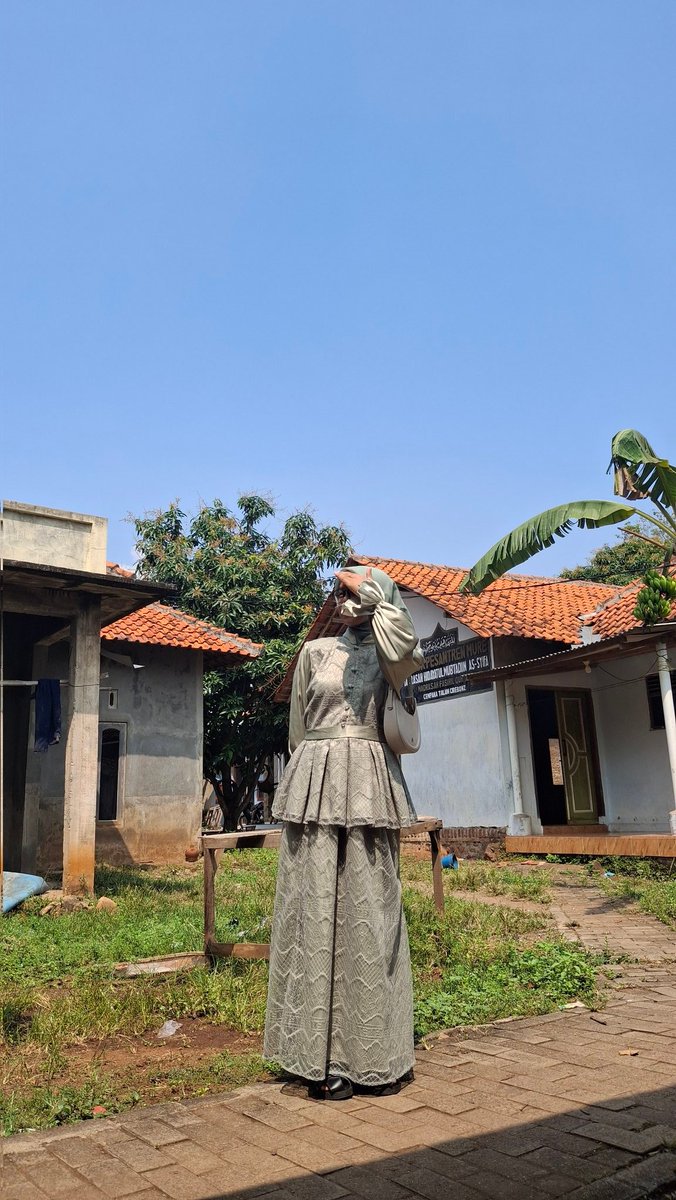 alfiyanie14's tweet image. Oneset cakep 100ribuan

🖇s.shopee.co.id/50Pa8ICf8j

#shopee99 #racunshopee #oneset #kebaya