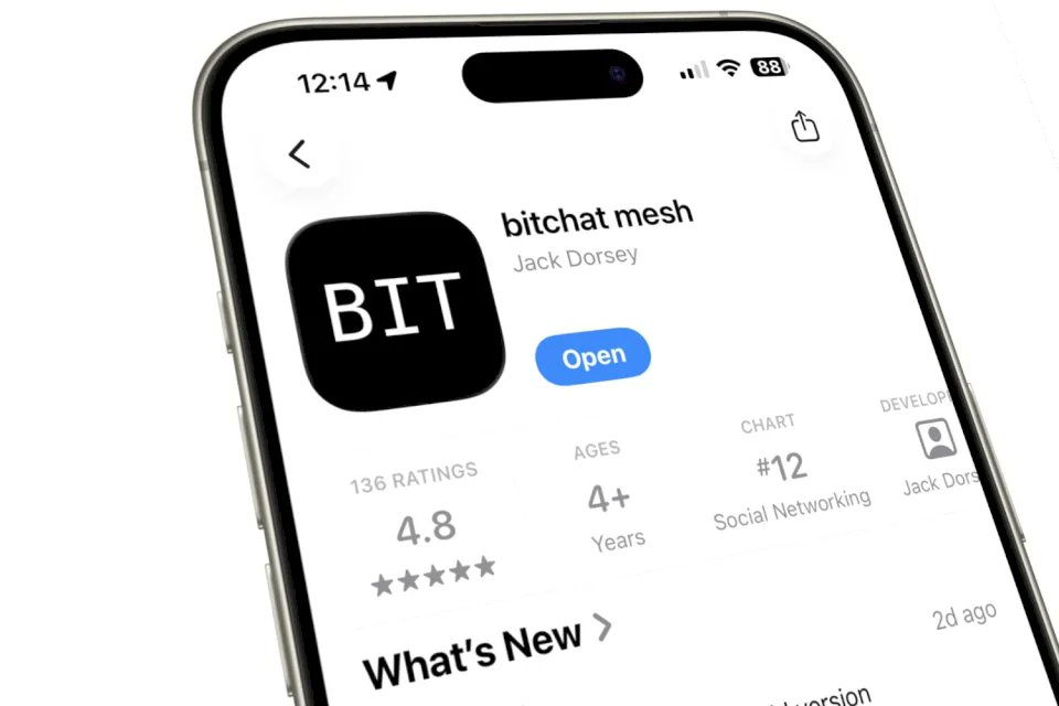 bitchat: Freedom Tech.

Download link below 👇