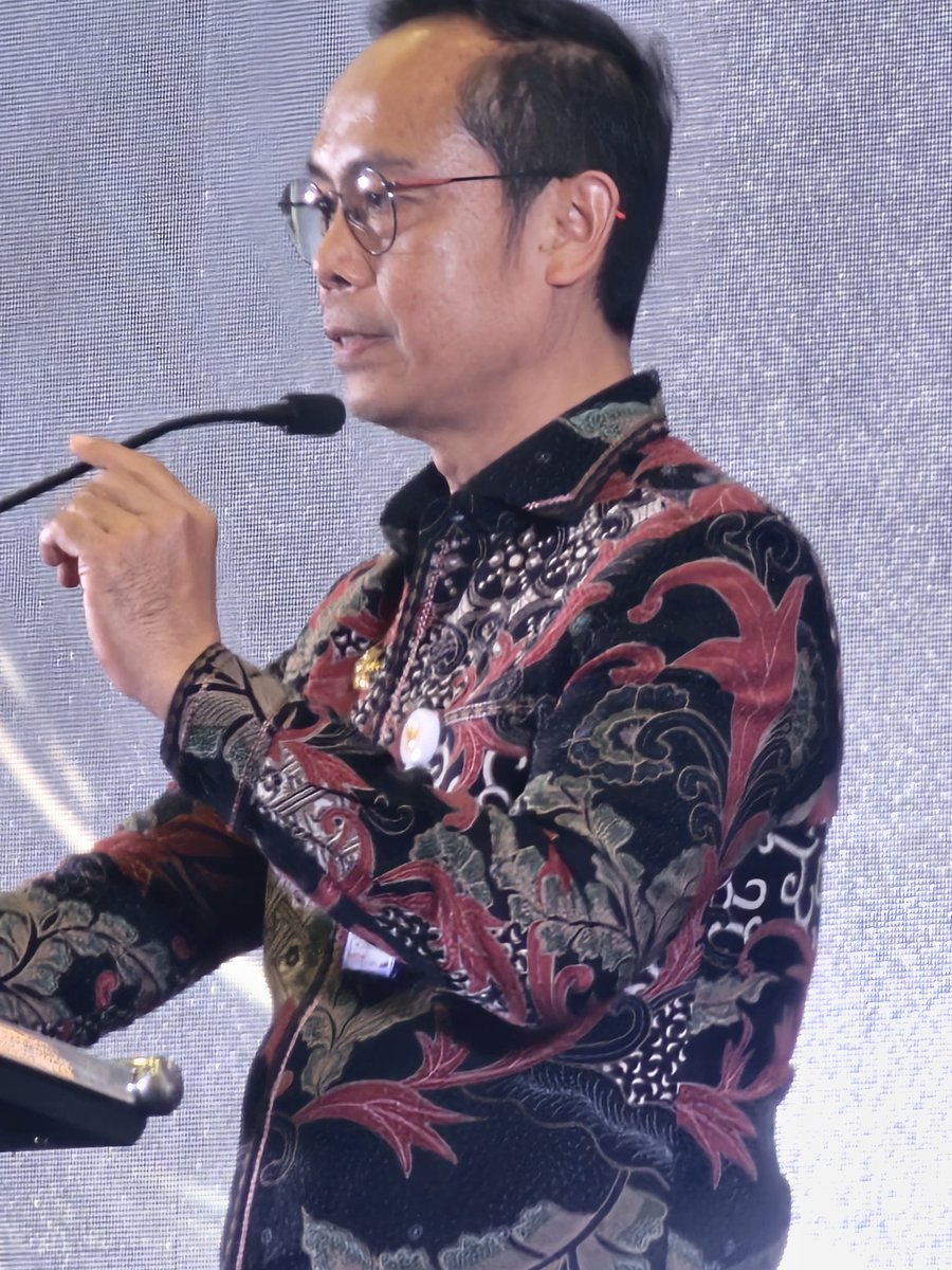 LOUNCHING DESA MIGRAN EMAS, Penandatangan PKS Dirjen KP2MI dgn Kepala BPSDM PMDDT di Lombok NTB
#DesaMigranEmas
#BangunDesaBangunIndonesia
#tppprovaceh