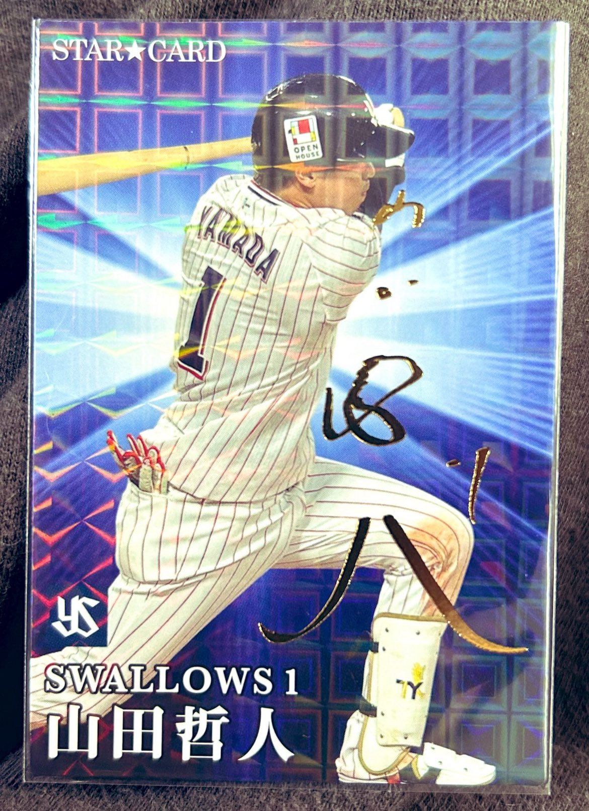 ヤクルトスワローズ 山田哲人 9枚限定 2017 Triple Threads 可愛いグラブ💕 可愛い哲人さん😁 📷2020-2-9 浦添 #山田哲人