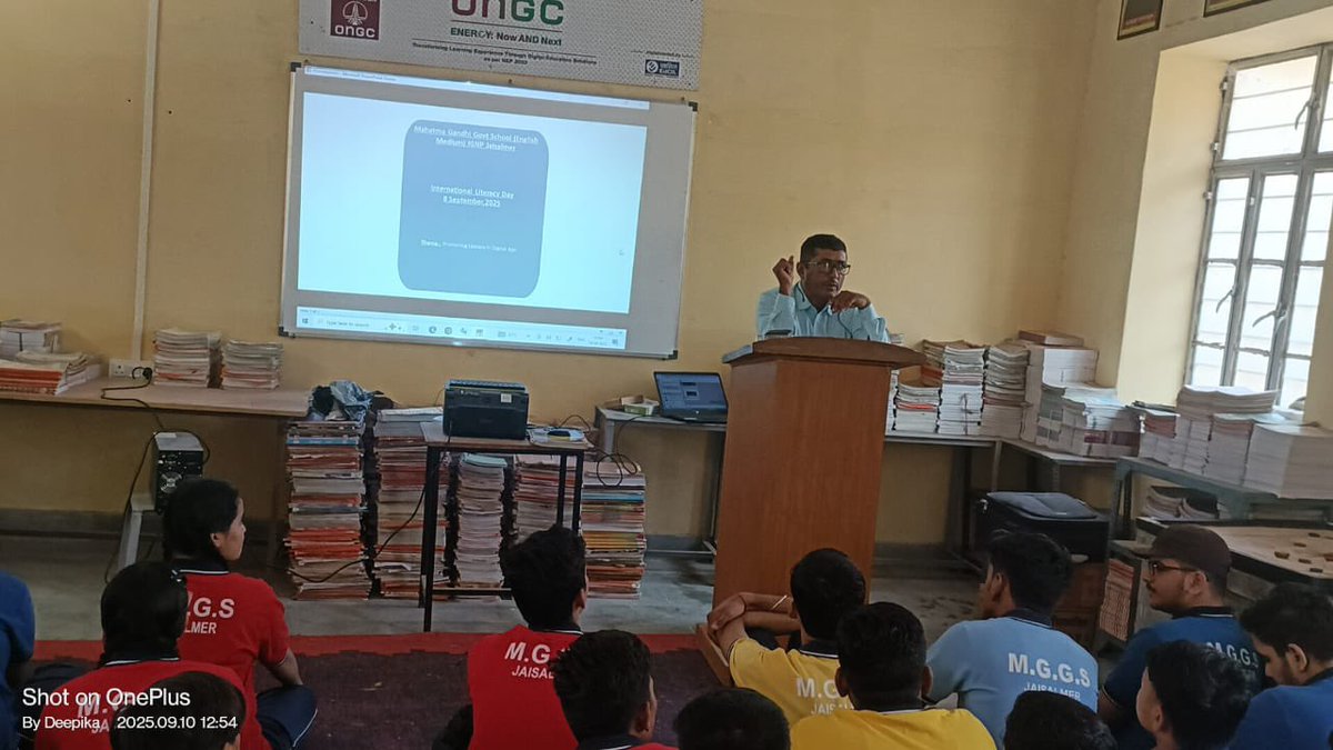 ✨#College , School - #ELC द्वारा #SVEEP  गतिविधियों का आयोजन 
✨"मतदाता शिक्षा महत्वपूर्ण है " #राजकीय महाविद्यालय ,अजमेर <a href="/Deoajmer/">District Election Office Ajmer</a> 
✨मतदाताओं हेतु डिजिटल सुविधाओं पर व्याख्यान व शपथ का आयोजन #MGGS, #जैसलमेर <a href="/DmJaisalmer/">Jaisalmer District Collector & Magistrate</a> 
☝️#कोई_मतदाता_छूटे_नहीं 
<a href="/rajeduofficial/">Dept of Education, Rajasthan</a> 
<a href="/ECISVEEP/">Election Commission of India</a>