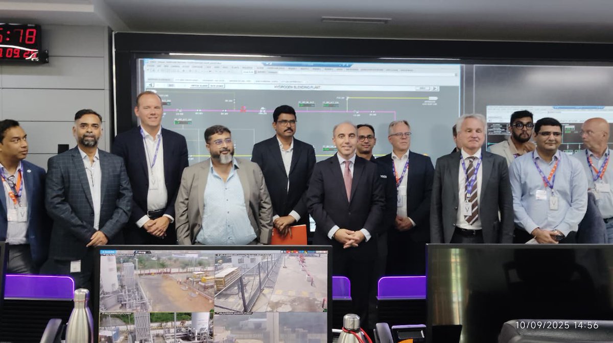 #HydrogenInnovationMission reached Gujarat, India’s green energy hub. From research exchanges at IIT Gandhinagar to seeing H2 blending in action in Shantigram, &amp; discussions on how #ports &amp; #mobility can go H2-ready, Dutch innovation met India’s industrial scale. Next stop: Delhi