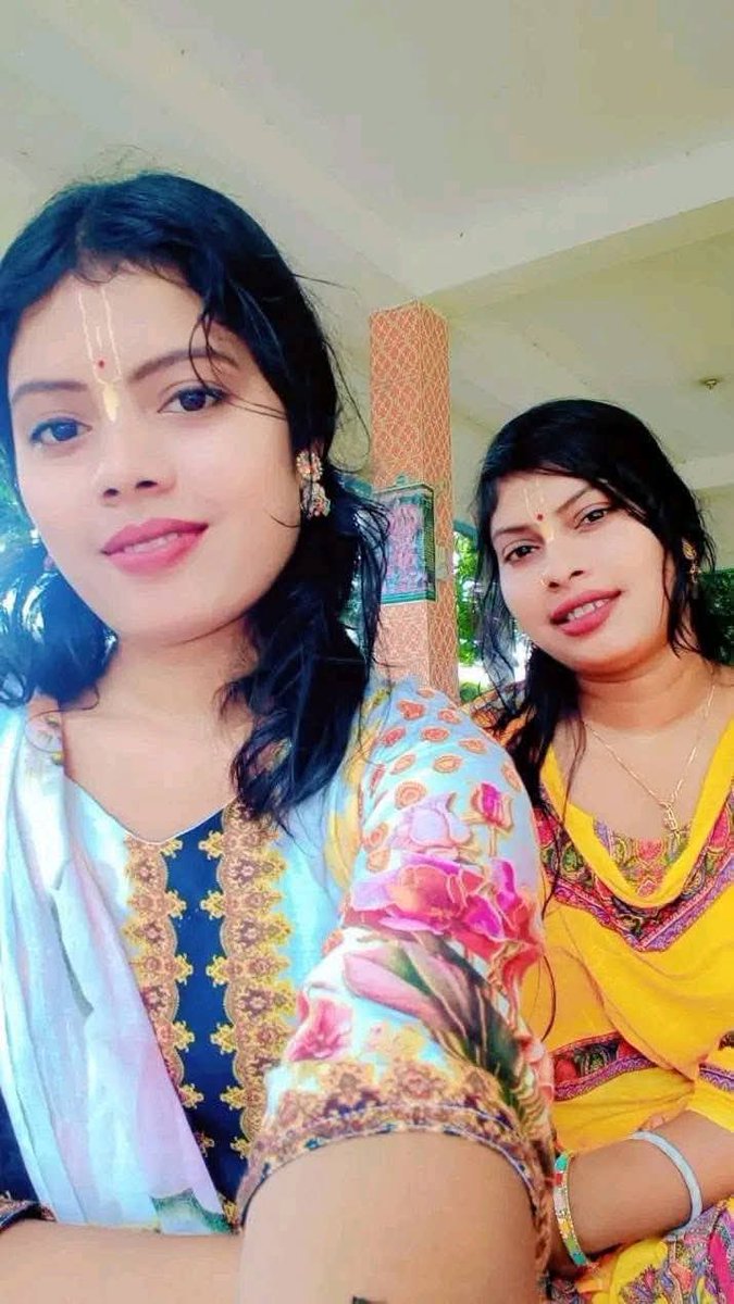 Vinodyadav7_'s tweet image. 👉एक और इस्कॉन लड़की का धर्म परिवर्तन कर उसे इस्लाम में दीक्षित कर लिया गया है। इस्कॉन की लड़कियों को बार-बार क्यों निशाना बनाया जा रहा है? 
हिंदू समुदाय को देर होने से पहले ही जाग जाना चाहिए। यह एक गंभीर प्रवृत्ति बनती जा रही है

 #bajrangdal