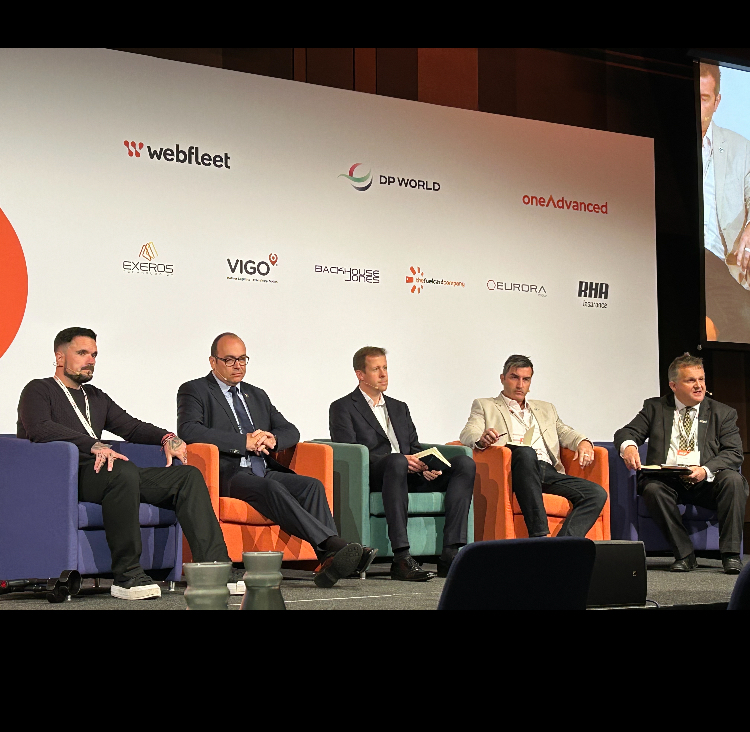 #RHAFutureForum… Our #decarbonisation lead, <a href="/RHAChrisAshley1/">Chris Ashley</a> leads our panel discussion on how we forge the most supportive path to meet to #NetZero targets. We hear about the ZEHID trials progress…

Thanks to Sam Clarke, John Trenchard, Ben Foulser and Kyle Arnold for all your