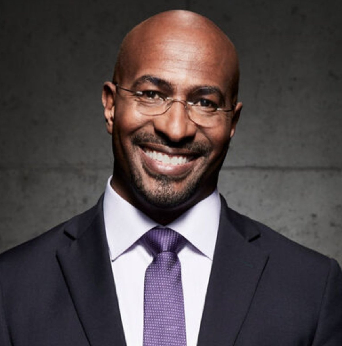 RealHickory's tweet image. POS Van Jones should have already been fired at CNN.