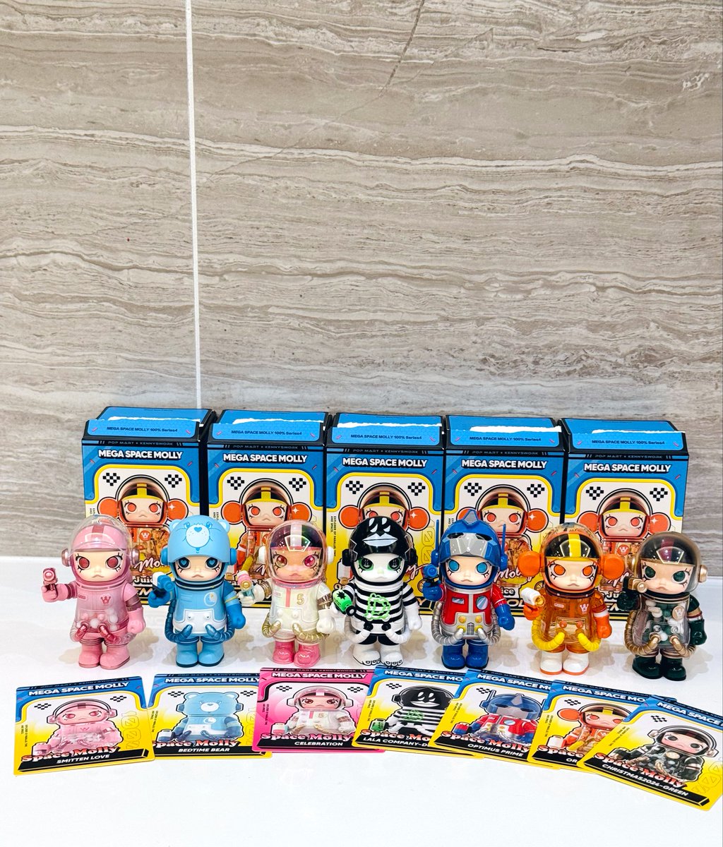 MEGA SPACE MOLLY 100% シリーズ4🤍 スペースモリーはピース買い楽しむ