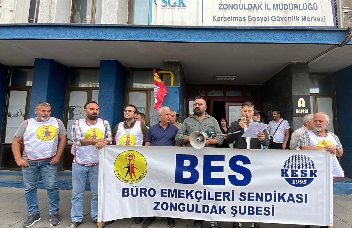 Zonguldak Şubemizden SGK Emekçilerine Çağrı: "Birleşelim, Grev Hakkını Kullanalım, Kazanalım!"⤵️
bes.org.tr/2025/09/11/zon…