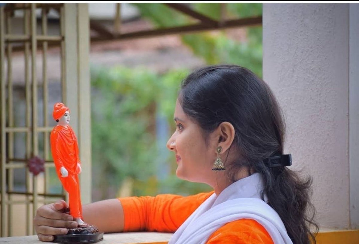 BhavanaaGowda4's tweet photo. ಸಾವಿರದ ಸ್ಪೂರ್ತಿಗೆ ಸಾವಿರದ ನಮನಗಳು https://t.co/QkaMqYvwEK