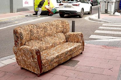 Unitras1's tweet image. No lleges a esto. 📷
📷 contáctanos por WhatsApp a través de nuestra Web unitras.es
📷 o llámanos al 965 11 57 76
#DespachosProfesionales #AlmacenamientoSeguro #trasterosalicante #despachosalicante