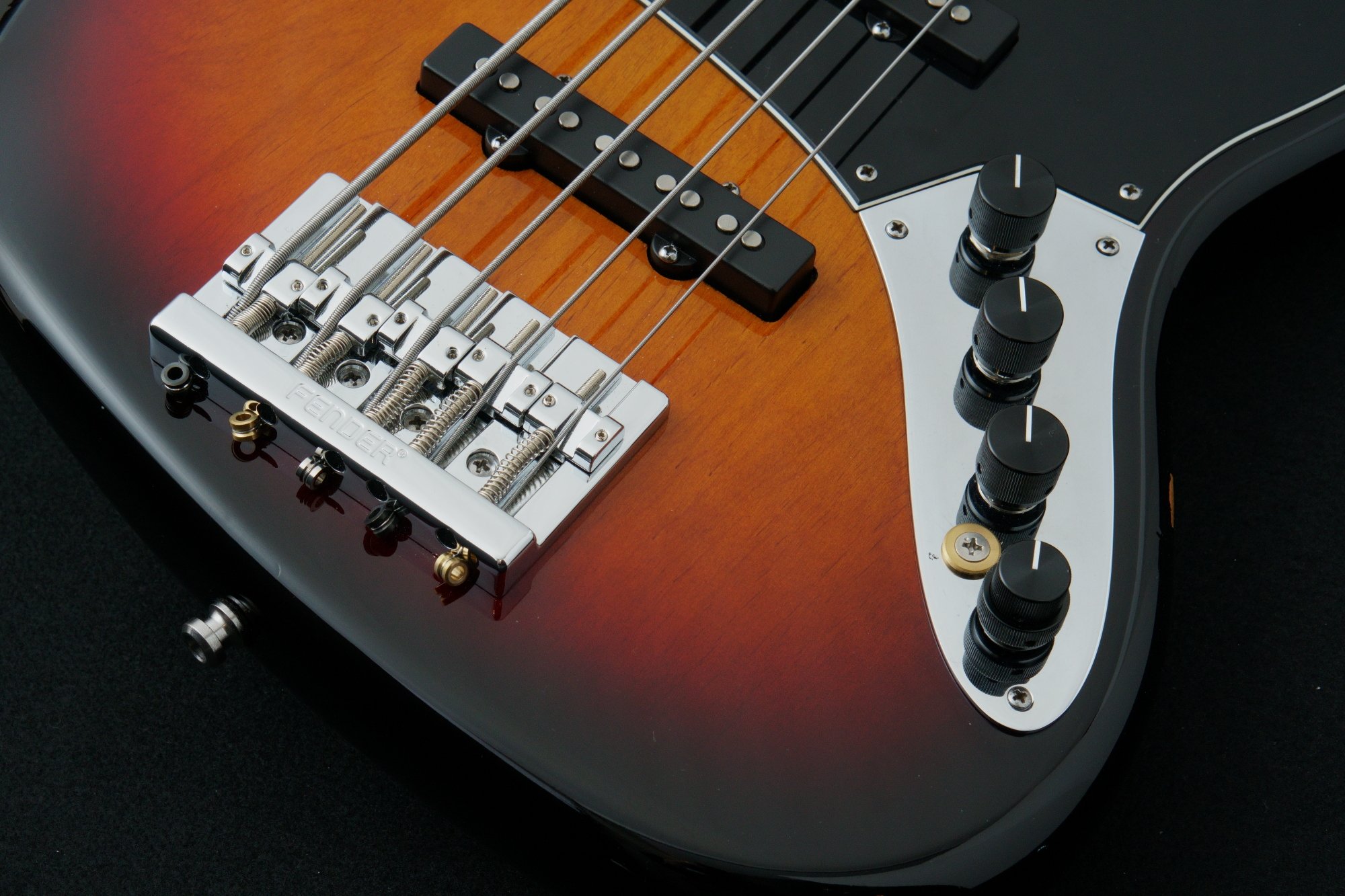 Fender American deluxe PB sadowskyプリアンプ SAC ELE ONBOARD BP4K | Sadowsky Japan