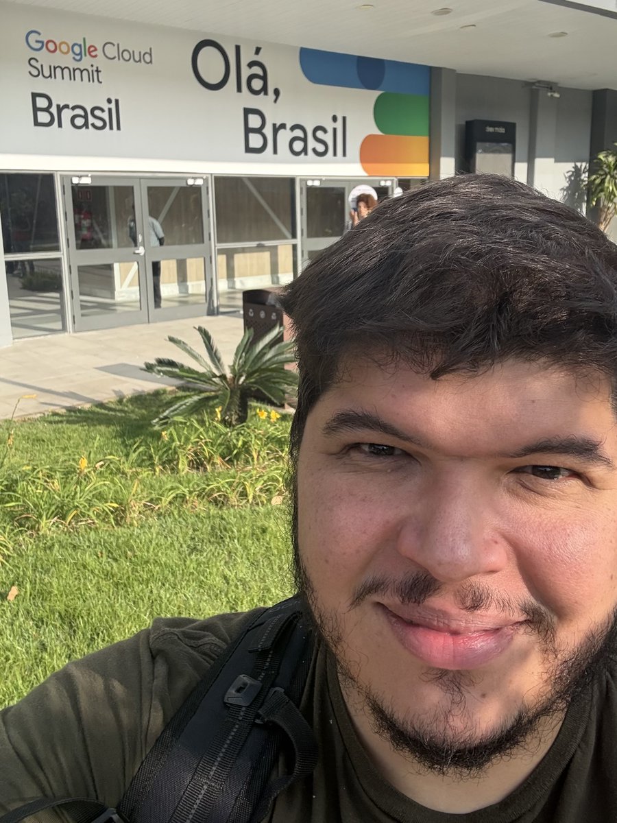 devops_thiago's tweet image. 📍 Just arrived at Google Cloud Summit Developer Day here at Expo Transamérica, São Paulo!
Excited to dive into the sessions, meet brilliant folks, and share some great conversations about cloud and Dev. 🚀

If you’re here too, let’s connect! 🤝
#GoogleCloud #DevCommunity…