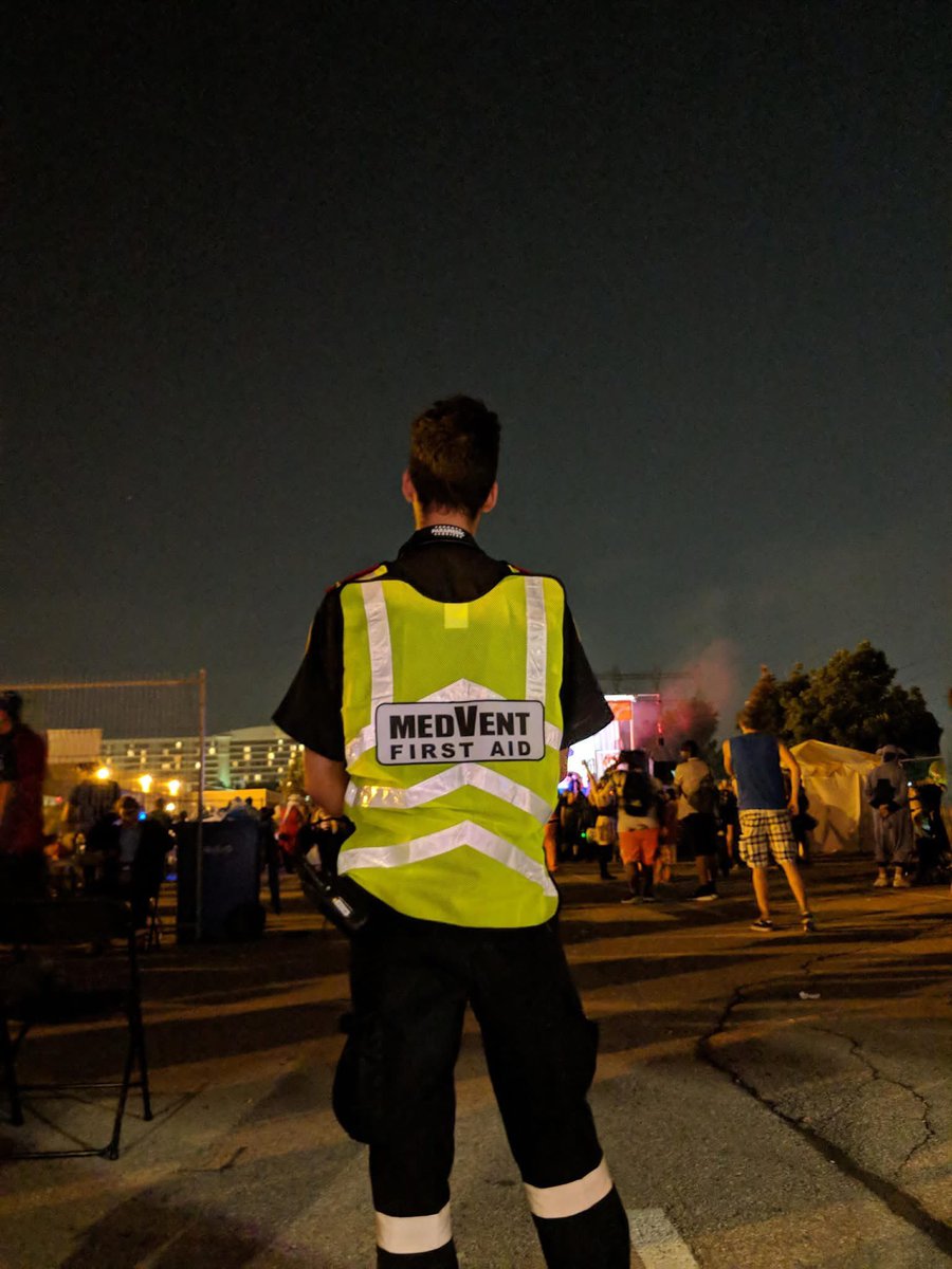 FirstDownsview's tweet image. We are actively recruiting new members! Our Open House is on Tuesday, September 16 7:00 PM to 9:00 PM at Toronto Paramedic Services HQ. Please join us to learn about exciting opportunities for youth aged 15-26.  See medvents.ca/join-us/ for details.