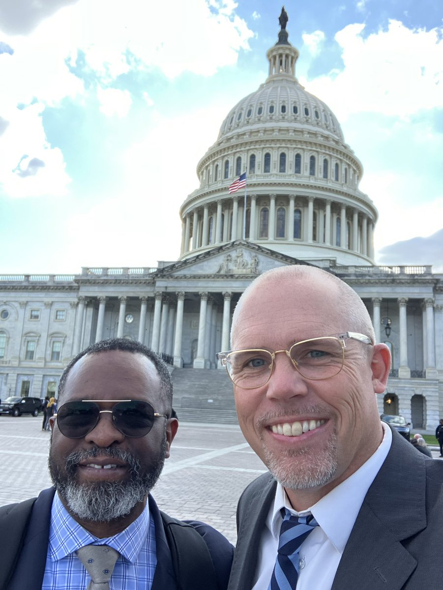 Ben Sand tweet media