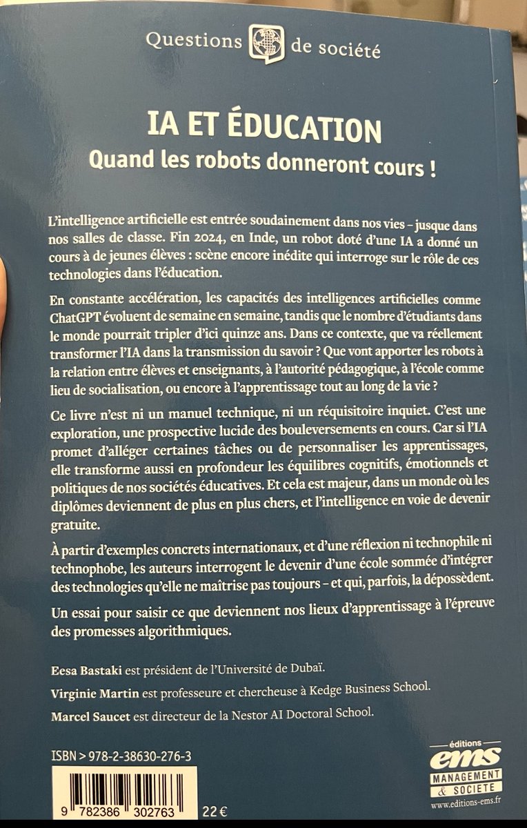 Sortie de livre 📚✨

Quand l’IA rencontre l’éducation, que se passe-t-il ?
En Inde, pour la 1ere fois, un robot a dispensé un cours devant des élèves.
Symbole d’un basculement : l’IA n’est plus seulement un outil, elle devient actrice du processus éducatif.

Perturbation ?