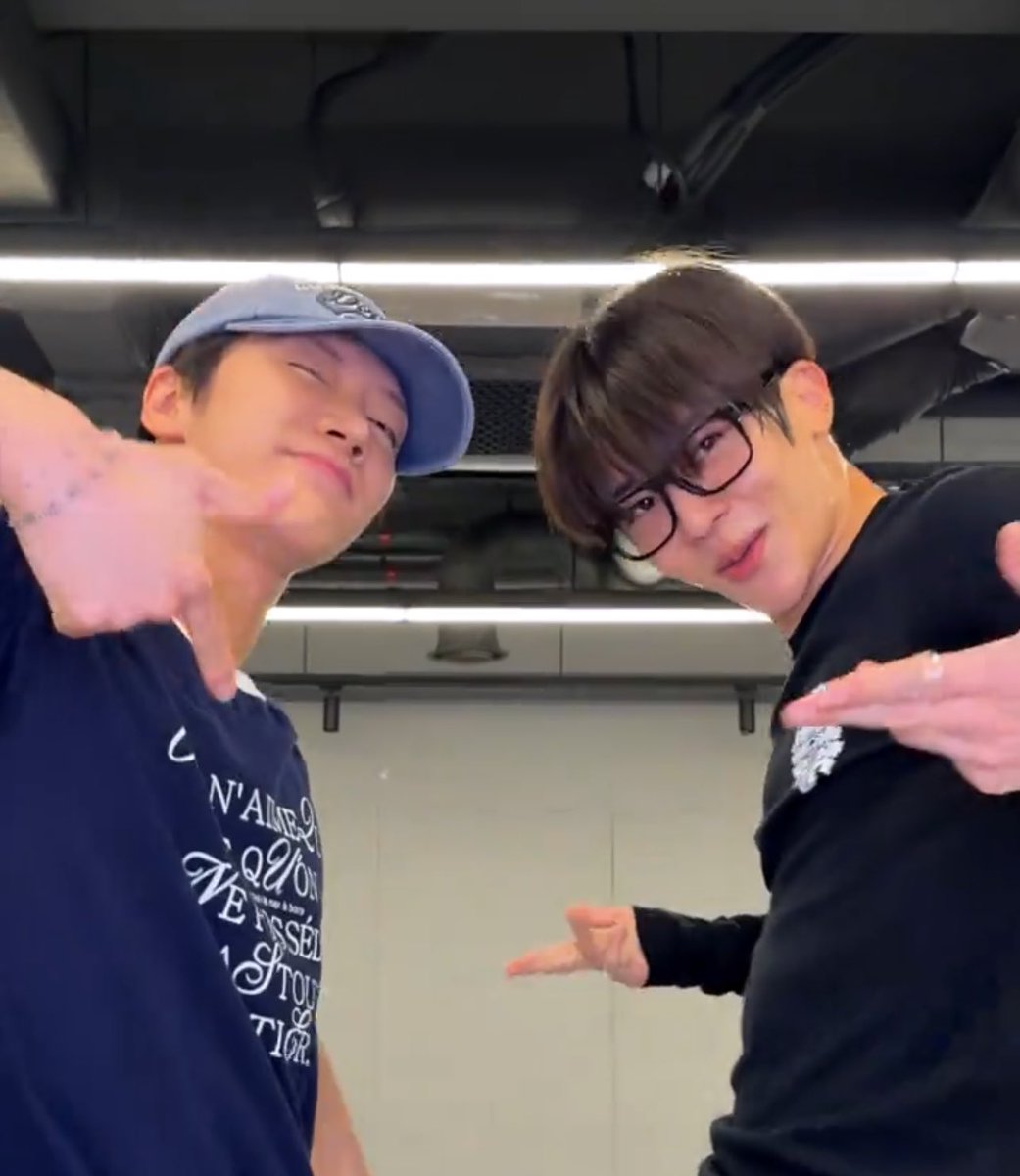 ชิอนใช้การงานในทางที่ชอบมาก เออๆๆ พี่เข้าใจทุกอย่าง