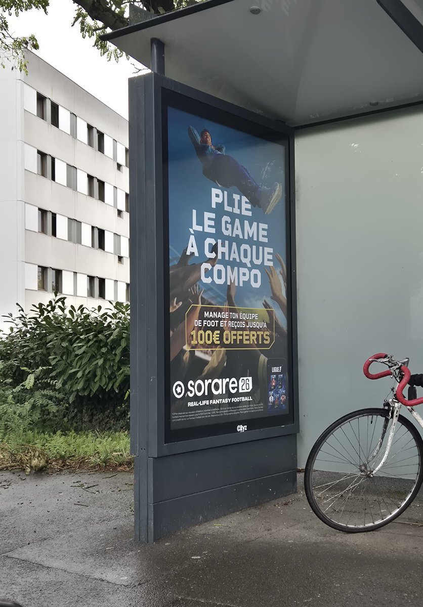 SorarePem's tweet image. Sorare est partout à Rennes également 👀

République, Saint Anne je ne vois que eux !

#Sorare26