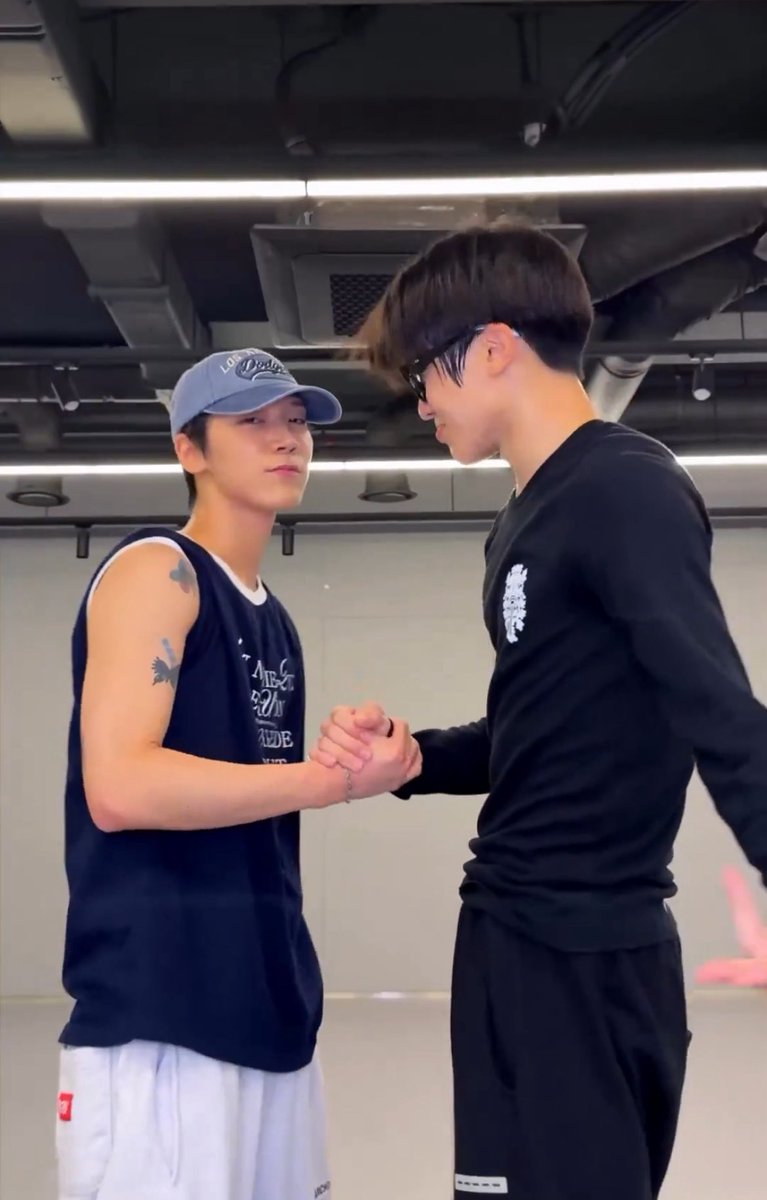 นิยาม หม๋าเด็กกับพี่ล์คนสวย 🙂‍↔️😽