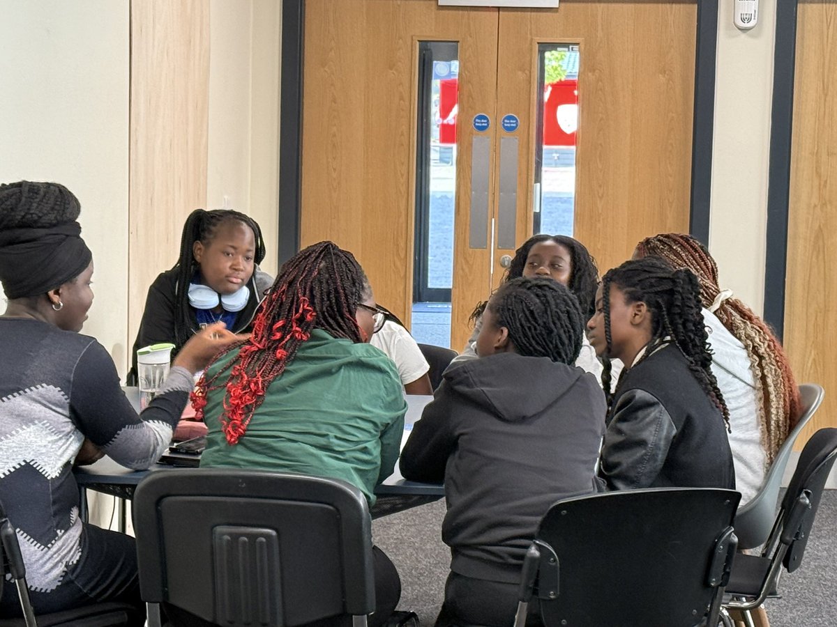 Everything Human Rights Community Group tweet media