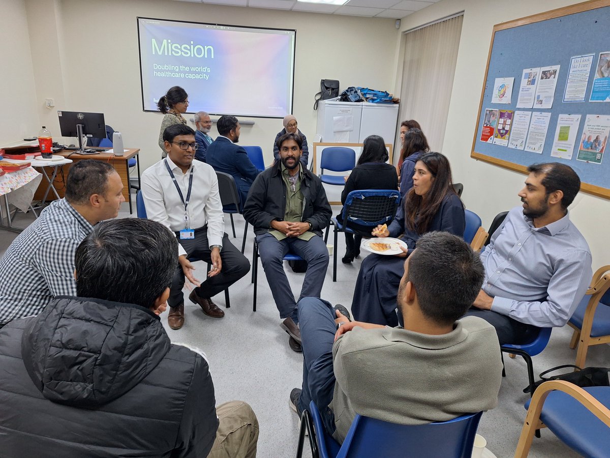 We had a great networking event yesterday in #Watford. A great talk from <a href="/DrHannahAllen/">Hannah Allen</a> about  Ambient Voice Technology in the NHS. Dr Naveen Nandakumar <a href="/BridgewaterGP/">@BridgewaterSurgeriesWatford</a> &amp; <a href="/DocSandip/">Sandip</a> <a href="/AttenboroughGP/">Attenborough Surgery</a> were pleased to catch up with <a href="/and_herts/">RCGPFirst5® Beds&Herts</a> ! For more: rcgp.org.uk/events?faculty…