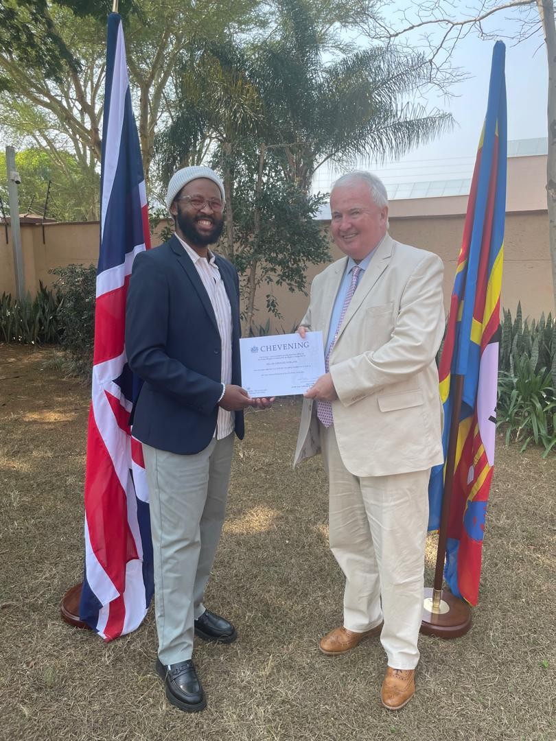 UKinEswatini's tweet image. We bid farewell to our incredible #Chevening scholars as they embark on their journey to the UK 🇬🇧 to pursue their studies.

Your hard work, passion, and dedication have brought you this far. We can't wait to see what you achieve next.

Wishing you all the very best! 🇸🇿✈️🇬🇧