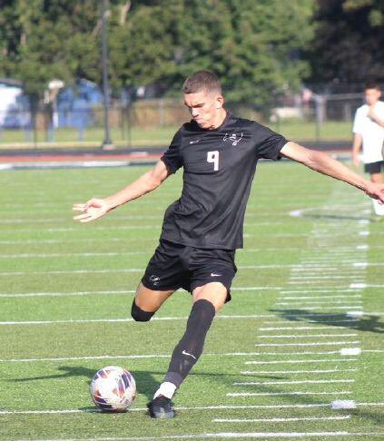 JoshuaMorgret's tweet image. BOYS SOCCER: Unbeaten Perkins handles Vermilion, my story from last night: sanduskyregister.com/news/629769/un…