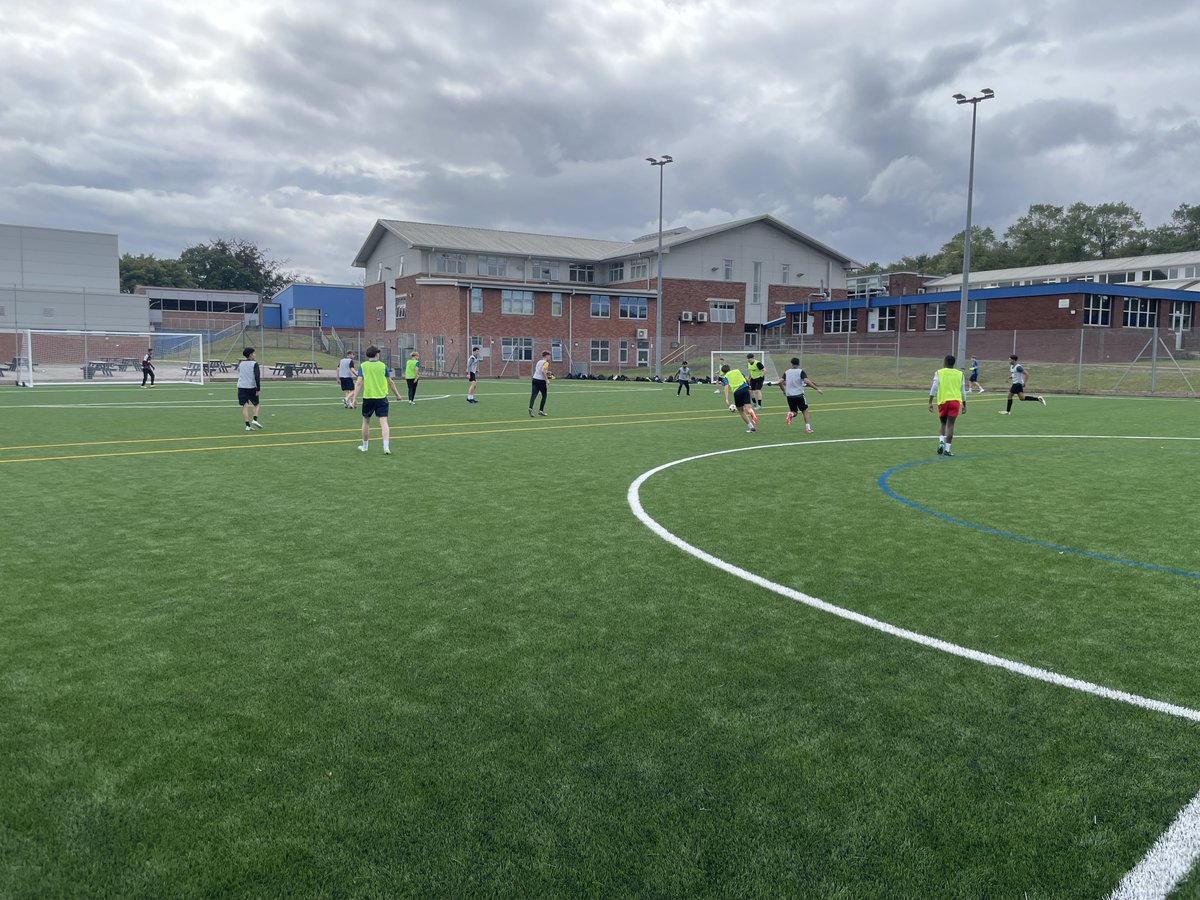 The Streetly Academy Football Men ⚽️ 🔵

Great first day back! 🫡

<a href="/StreetlyAcademy/">The Streetly Academy</a> <a href="/Streetly6thForm/">Streetly Academy Sixth Form</a>