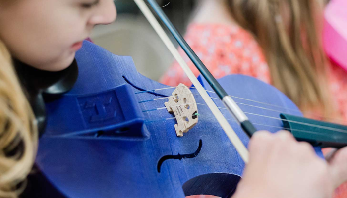Pennsylvania School 3D Prints Violins to Make Music More Accessible: ow.ly/M0mj50WNupv!

😀 Learn more about #3Dprinting in <a href="/AitemyLearning/">Aitemy Learning</a>: ow.ly/kNaz50WgR0Z