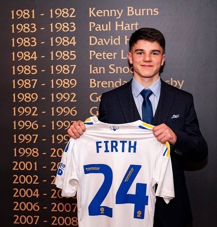 Happy 𝟭𝟴𝘁𝗵 Birthday to #LUFCU18s defender, Will Firth! 🎉🎂

#LUFCYouth | #LUFC