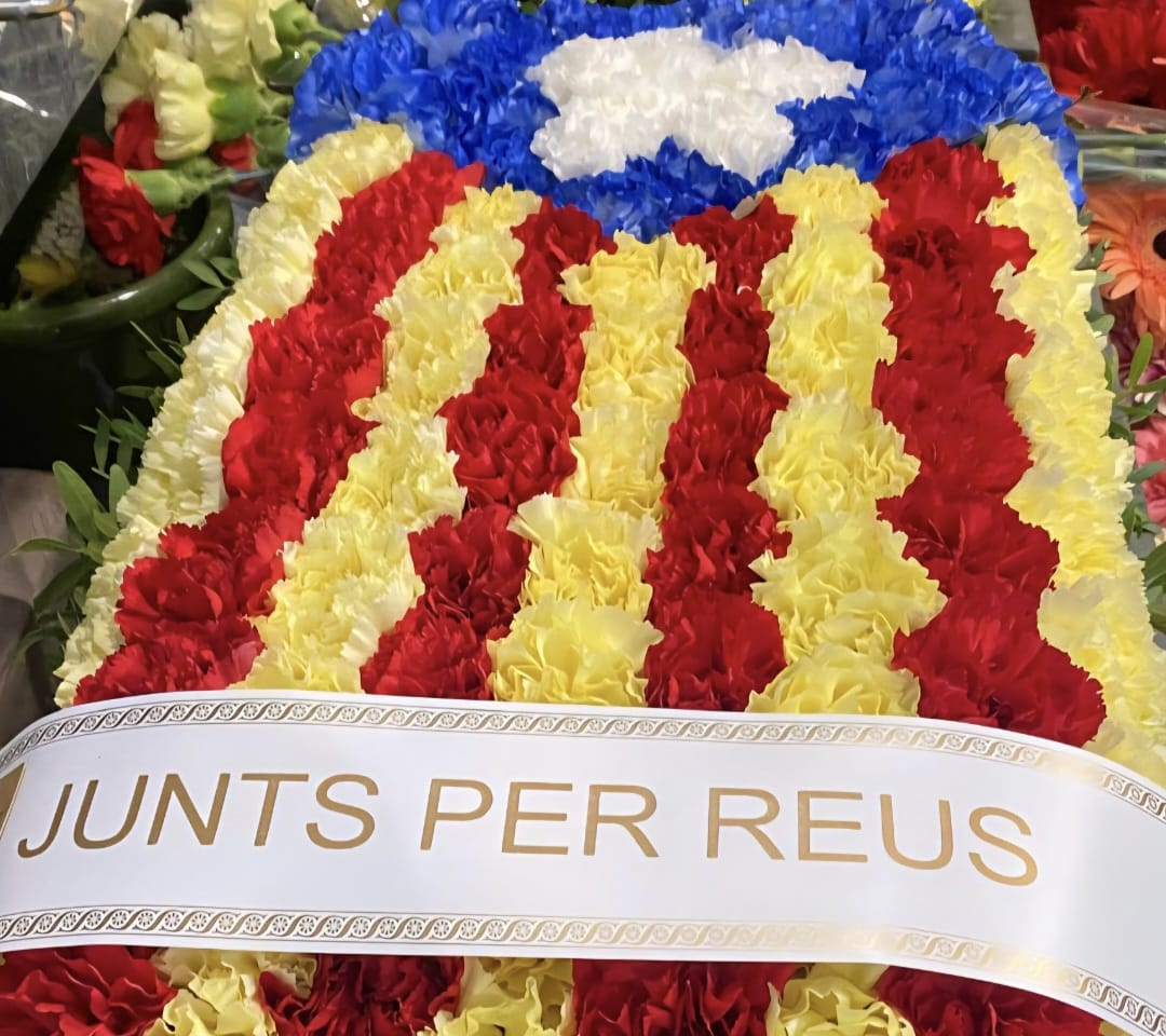 A Reus persistim en la defensa de la nació i en la lluita per la independència. Necessitem un estat propi per garantir un futur millor i el benestar col·lectiu de tothom. 

Bona Diada Nacional de Catalunya!