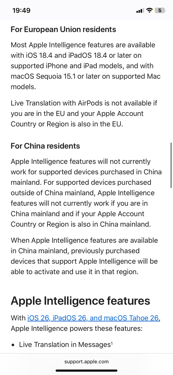 Sylvinfo's tweet photo. @LeSommierRgis Et icing on the cake, les #gueux européens ne l’auront pas.
Du coup ?
On s’en branle de la latence.
Mais je la maintiens.
Surtout si la boucle passe (parfois) par le Private Cloud Compute. 
😈

#Apple #Airpod3 #LiveTranslation https://t.co/V82mx3rZKw