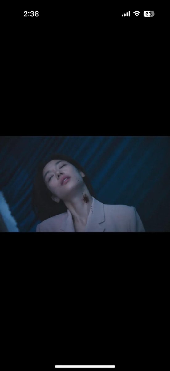 Fbrl880626's tweet image. 찰리커크가 죽은

9.10일에 디즈니 플러스에 나온 드라마

북극성

영화나 드라마에서 왼쪽 목에 총맞아 죽는장면 본적있나요....

우선 난 없음...