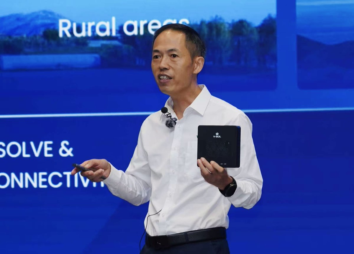 vsolution_fttx's tweet image. 🌟 Day 1 recap: Inspiring talks, fresh ideas &amp;amp; epic Global Partner Conference energy! 🤝 Now #CIOE2025 Day 2 is HERE — momentum unlocked! Visit VSOL Booth 10A32 for FTTX, SMB, wireless &amp;amp; Cloud NMS solutions. Let’s shape connectivity future together! 🚀 #VSOL #TechShow