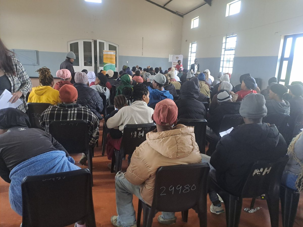 GCISGardenRoute's tweet image. Youth in numbers! Rural Kranshoek young people are coming out in their number to be educated about Democracy, freedom, and the importance of actively participating in the upcoming local government elections in 2026.
#2026LGE
#ParliamentSA
#gcis
#IEC 
#BitouMunicipality 
#GovZA