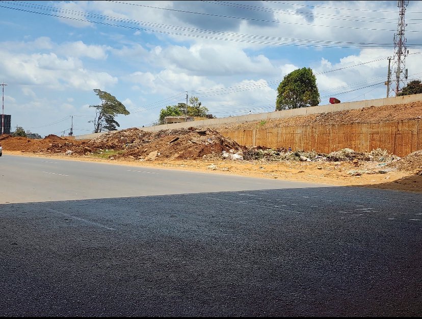 Mountain View Estate tweet media