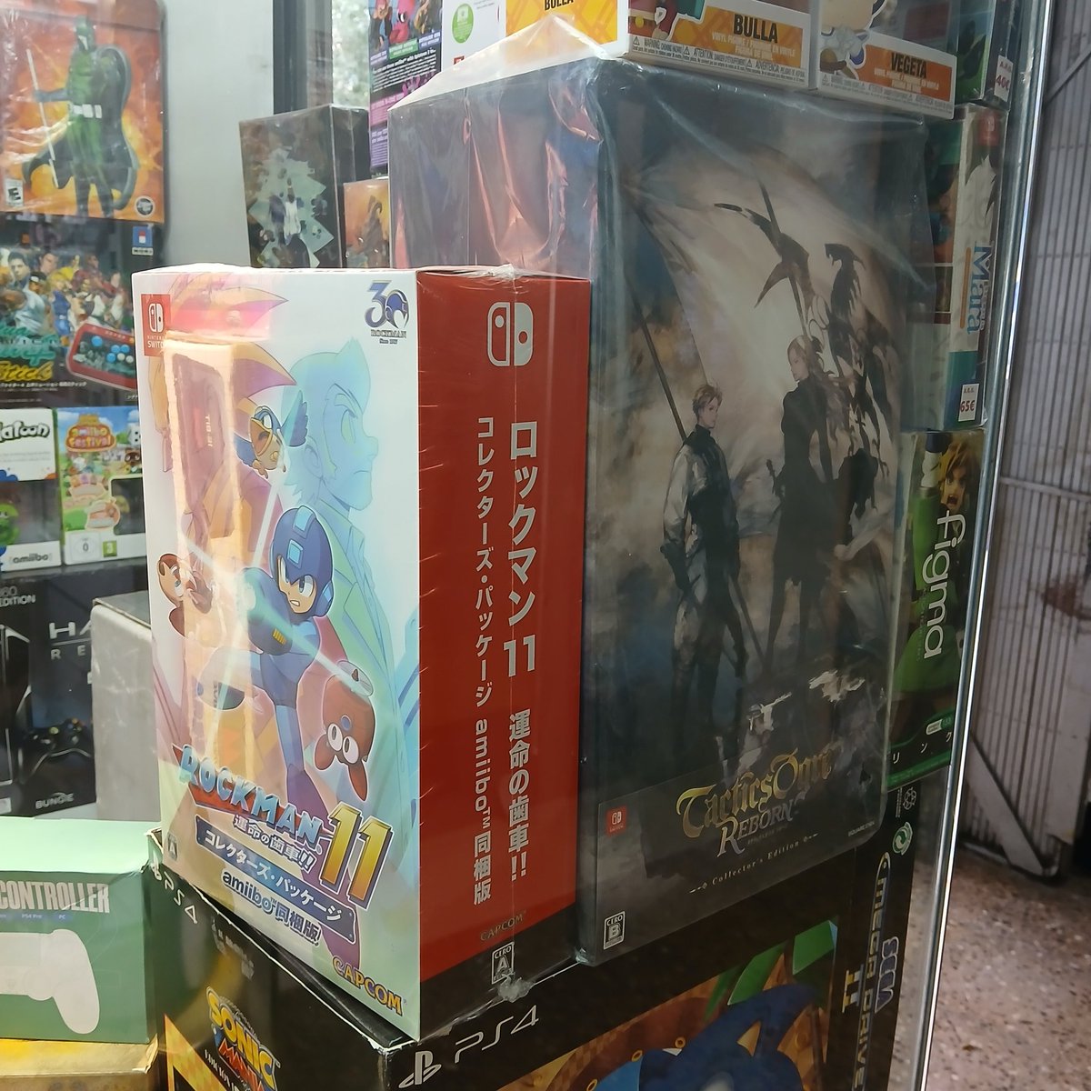 Feliz jueves, seguimos preparando artículos en tienda, nos vemos el viernes en los <a href="/Encantsnouseix/">Encantsnous Eix Comercial</a> en el carrer del dos de maig 227 local A30 al lado de la parada encants de la línea 2 en #barcelona somos #airunretrogames