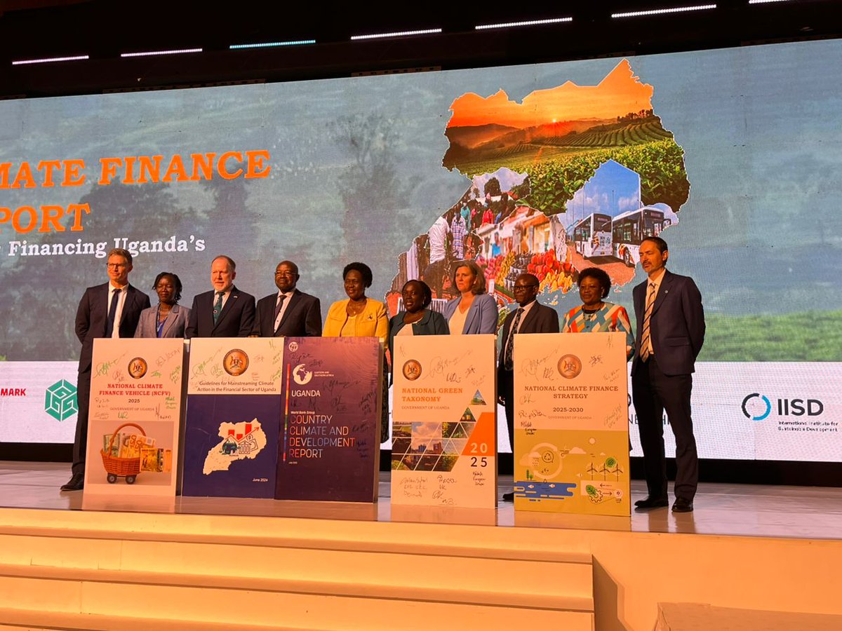 ClimatePostNews's tweet photo. 🇺🇬 Uganda has launched its Climate Finance Strategies &amp; Report — a big step to fund climate action! 🌍💰

Key tools: NCFS, NGT, NCFV, CCDR &amp; finance guidelines.

Global &amp; local leaders call for urgent climate financing.

#ClimateFinanceUganda #FromAmbitionToAction https://t.co/o2E7rrA3CU