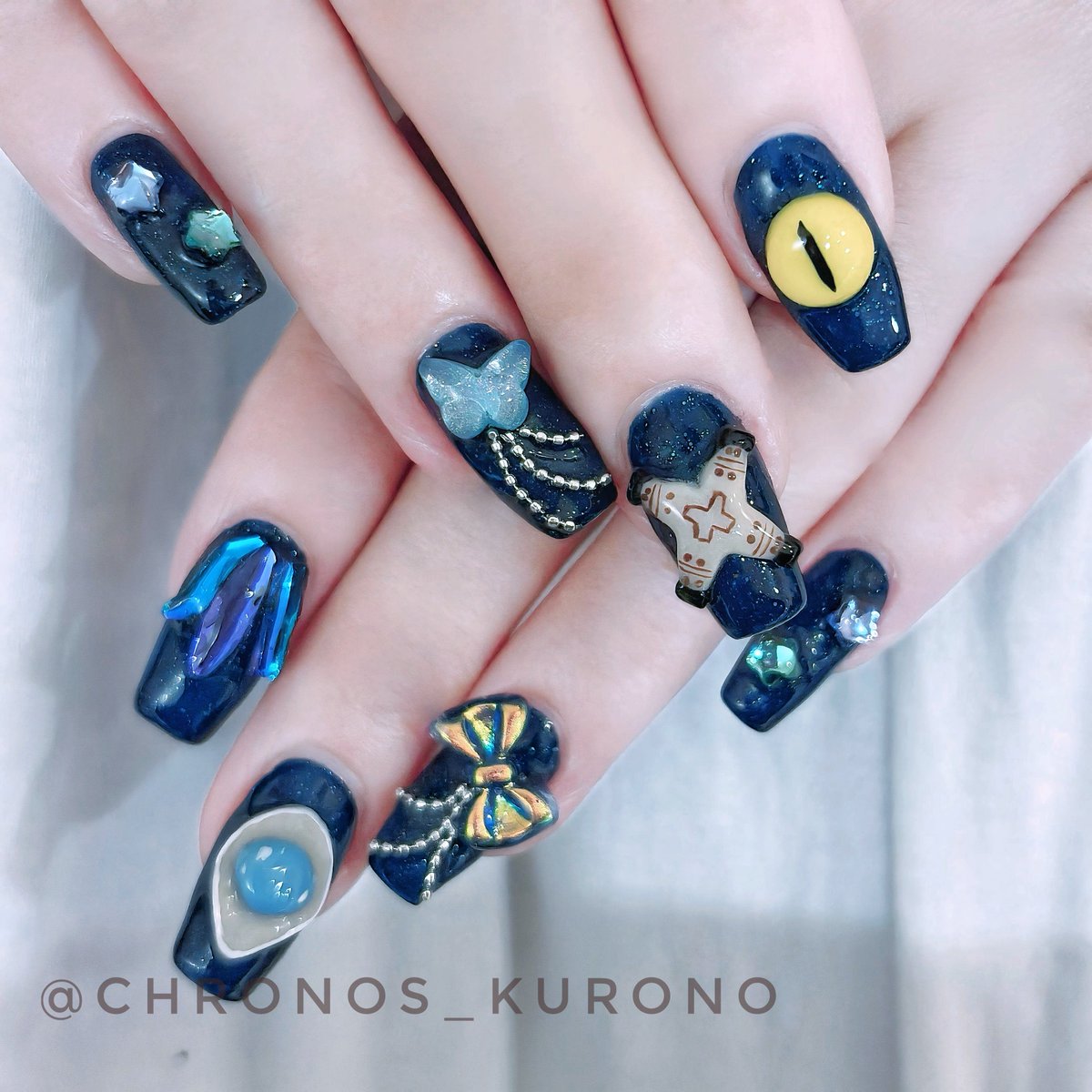 くろのす tweet media