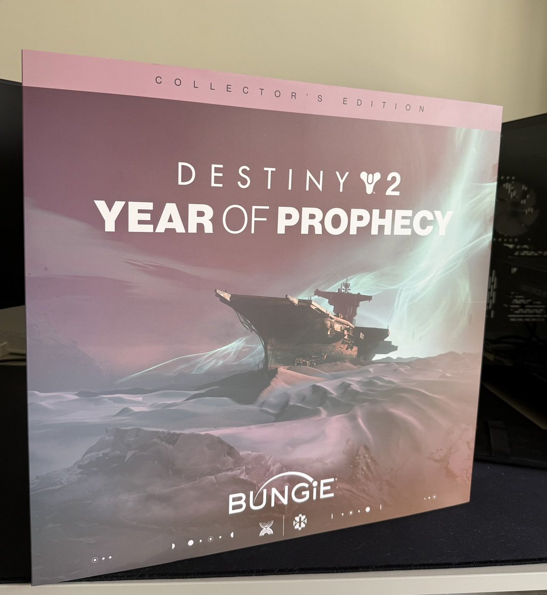 i7ramee's tweet photo. وصل الغالي بعد انتظار طويل 

شكرا ل @Bungie على الهديه الجميله وان شاءالله الانبوكسينق بيكون ف تويتش 

 #gifted #D2creator https://t.co/wlREdWw5ZD