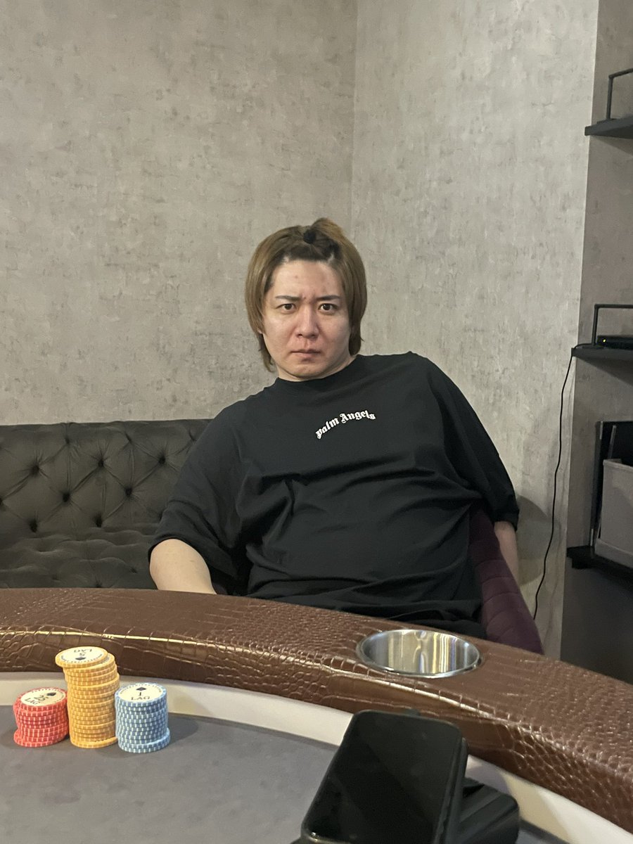 ゆへからステーキング貰えますよ