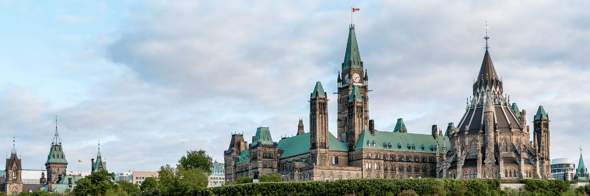 canadacvp's tweet photo. The iconic Parliament Hill standing proud in the heart of the capital... Ottawa, Canada 🇨🇦✨
#Ottawa #Canada #ParliamentHill #ExploreCanada #CanadianHeritage #TravelCanada #DiscoverOttawa https://t.co/cVaUoriPtr