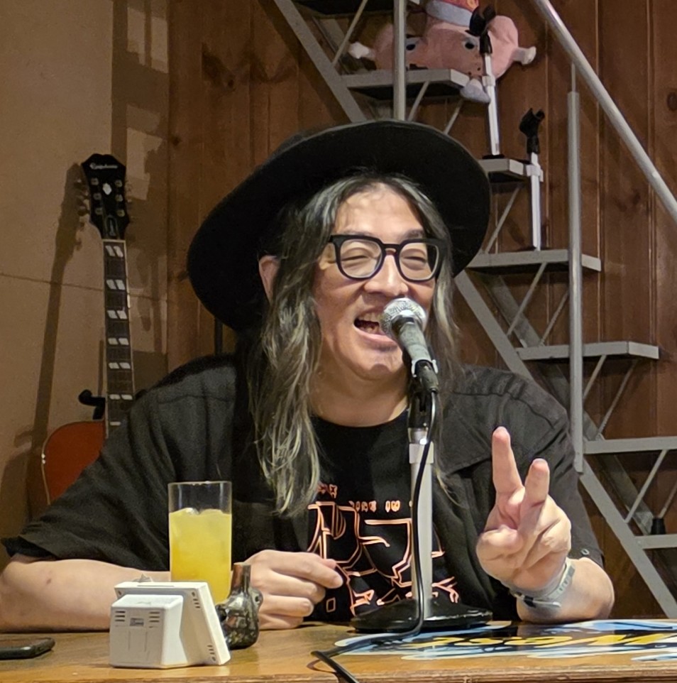 福田さん。今日人生で初めて警察からあなたは目撃者です。って認定されたよ。
マジックミラーの部屋とか通されんねやれかﾄﾞｷﾄﾞｷ