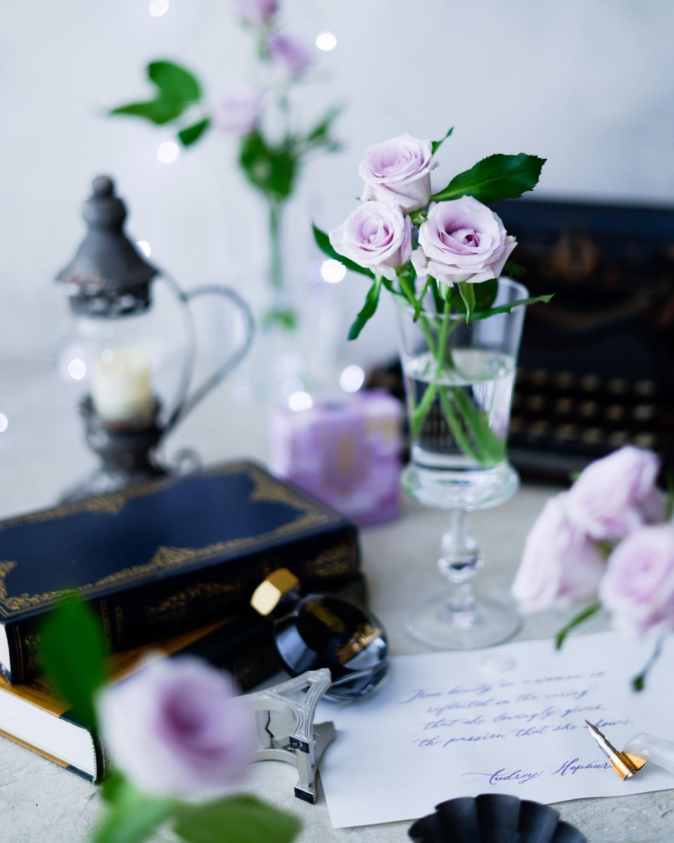 『True beauty in a woman is reflected in the caring that she lovingly gives, the passion that she shows.』

✒INK
THE HIGH TEA Collection 
▶Little Robinia 
color：purple シマー無し

↑濃淡がある淡い紫色が優しくて好き♡

#ferriswheelpress 
#フェリスホイールプレス