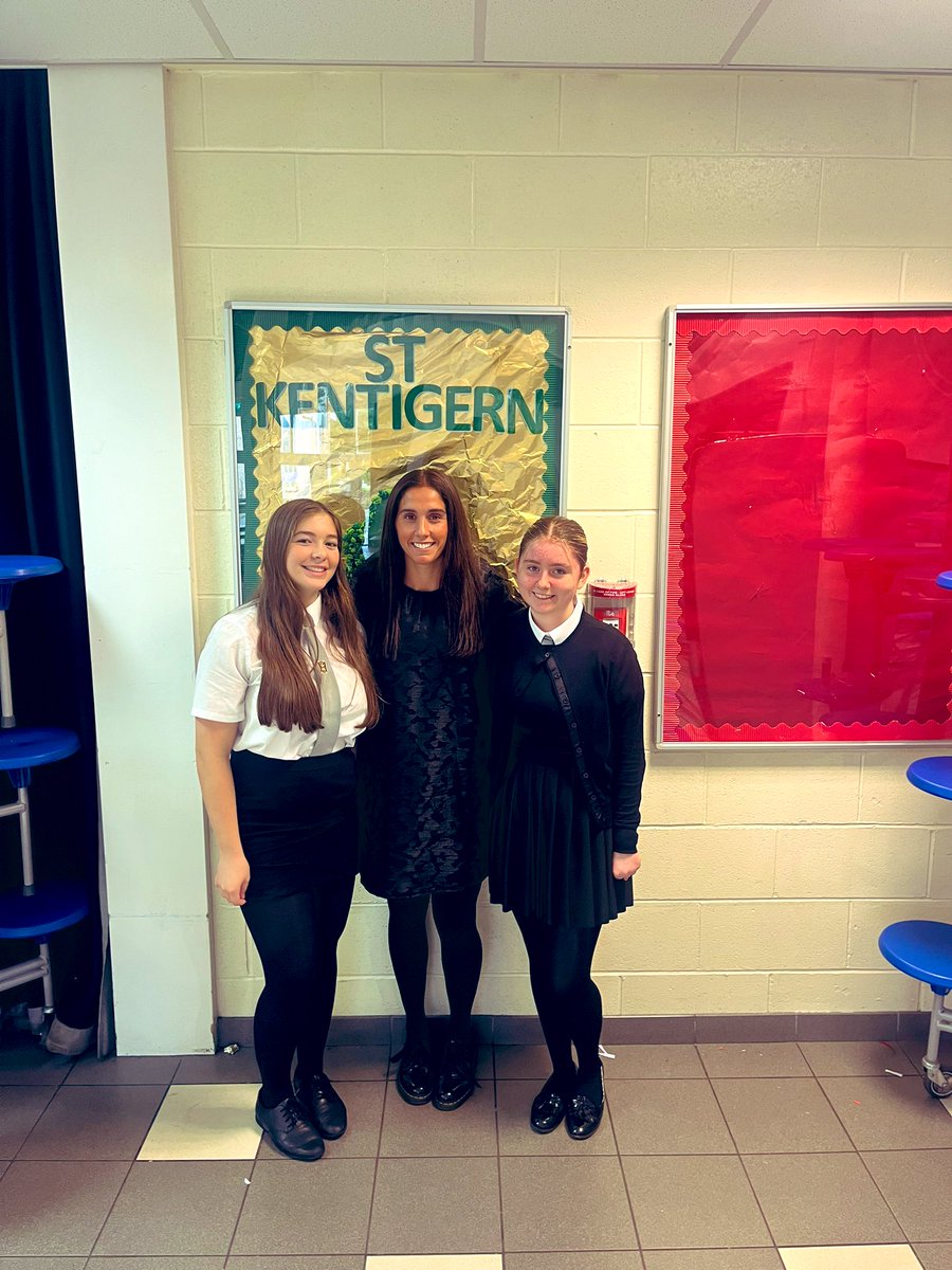 ‼️🚨 HOUSE CAPTAINS 🚨 ‼️ 

Introducing the new St Kentigern House Captains…

Megan &amp; Adia 💚