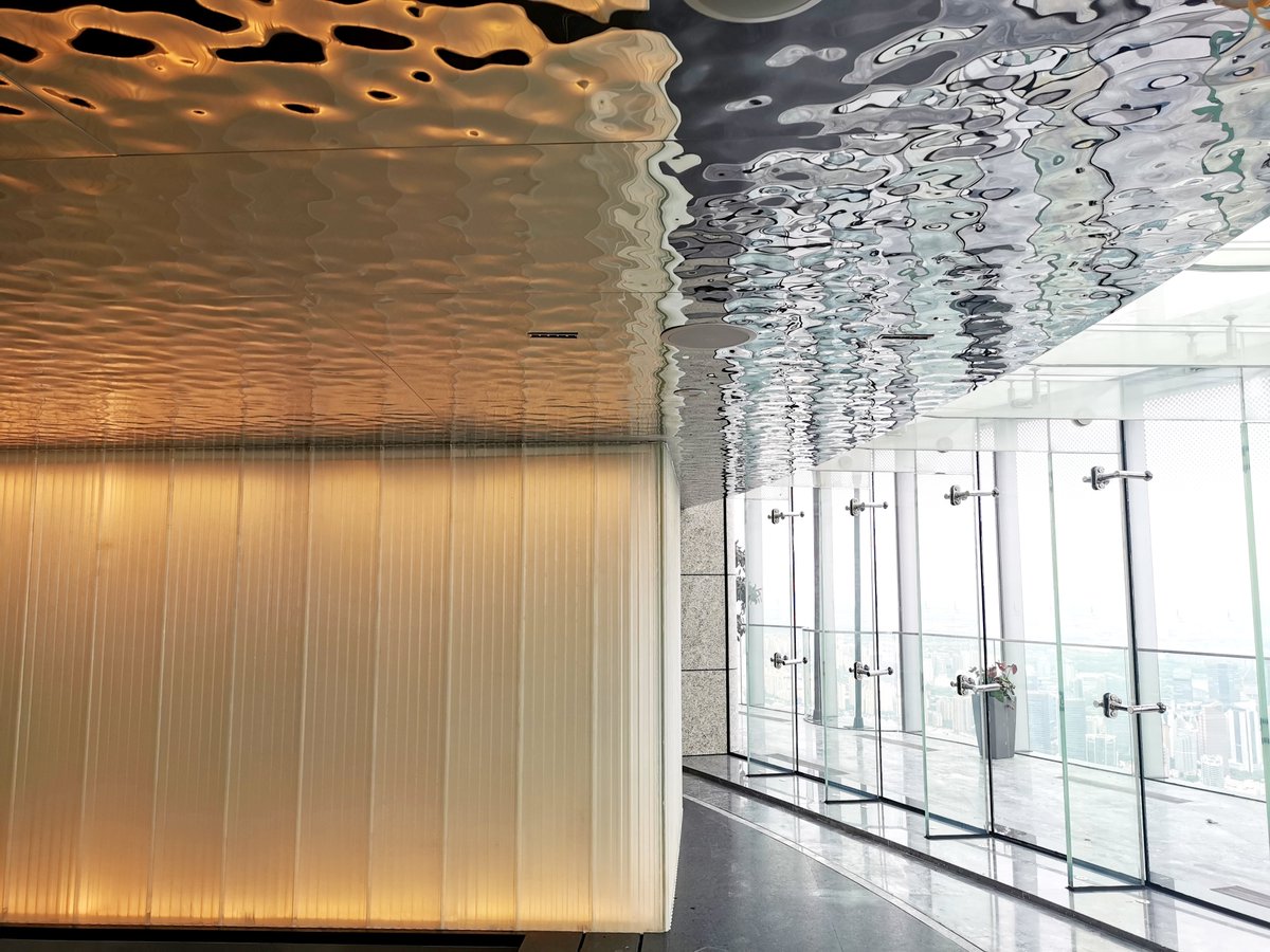 bwt_metal's tweet image. ✅316L stainless steel (1.5mm thickness) is used 
Project Overview: 
📍  Name: Shanghai Tower J Hotel
📏Scale: Ceiling of the Swimming Pool on the 84th Floor
🔍Material: BWT Water Ripple-C002
💡 Area: 1,600m²
🏗️Progress: Completed
#interiordesign  #mirrorceiling