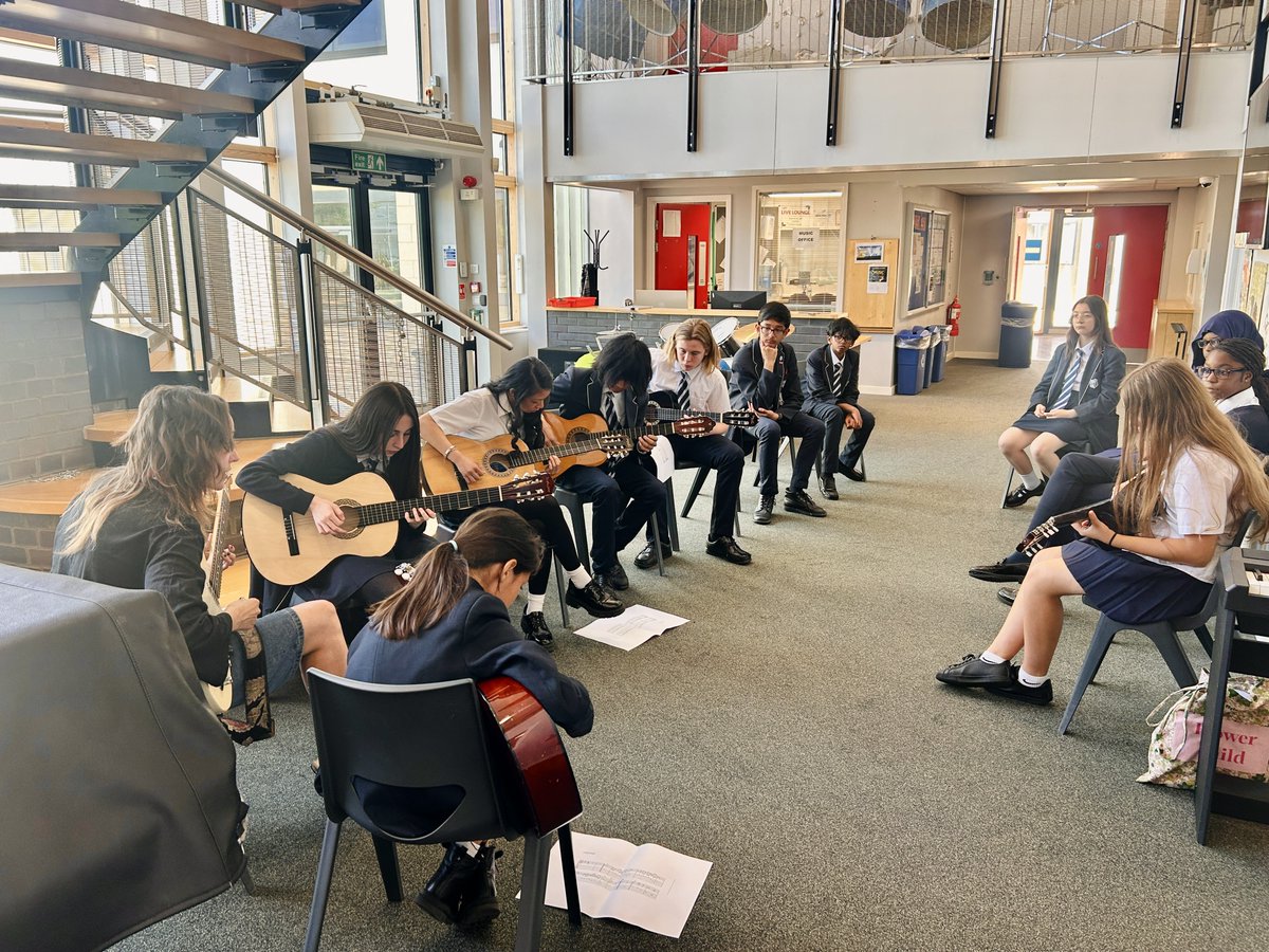 As we kick off a brand new term of Future Sound, here's some impact highlights from previous years 🎶✨

💯 100% improved at least one musical skill
🤝 96% improved playing as part of a group
🎼 86% improved writing their own music
🎵 90% improved improvisation skills