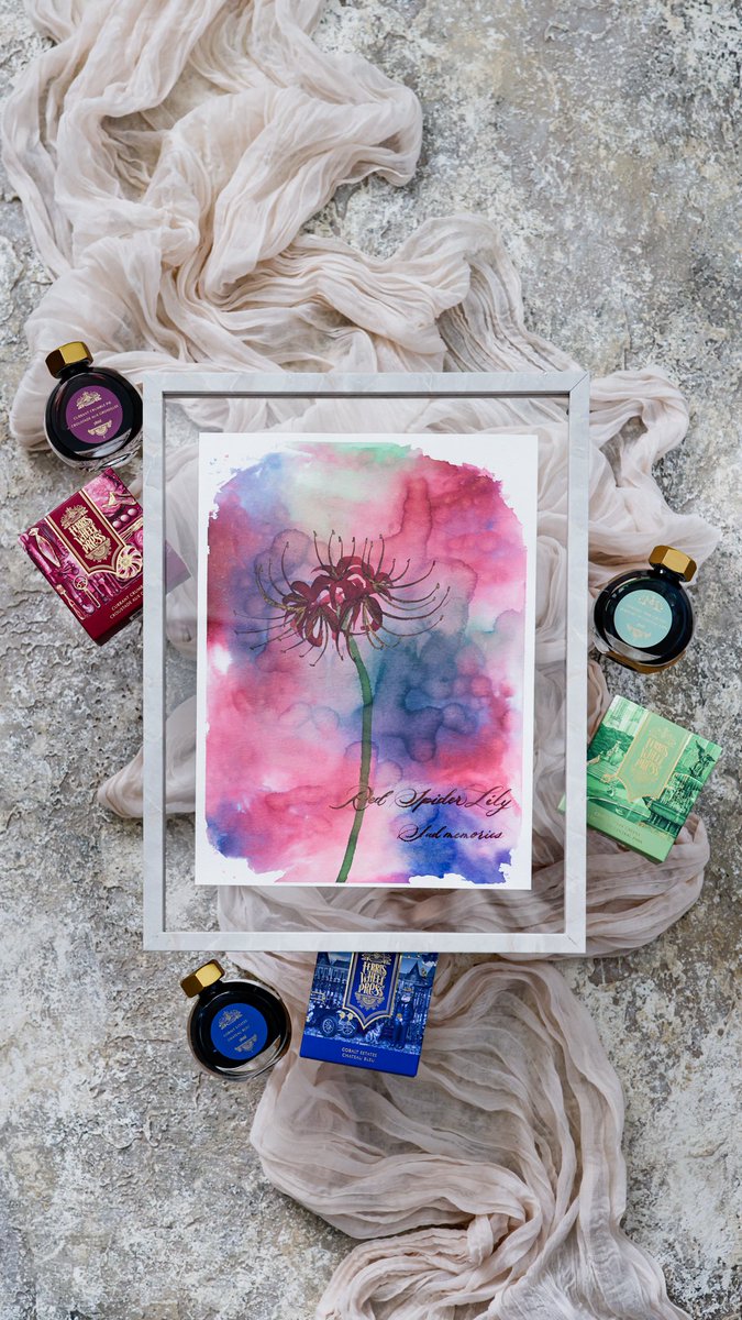 『Red spider lily』Sad memories
『彼岸花』悲しい思い出 （花言葉）

INK
EVERYDAY INK COLLECTION
🍒Currant Crumble Pie 
2025.8/1～発売中
2 of 3 from THE BOULANGERIE COLLECTION 
チェリーマルーン×ゴールドシマー

大好物のキラリン✨😍🤤♥️

#ferriswheelpress 
#フェリスホイールプレス