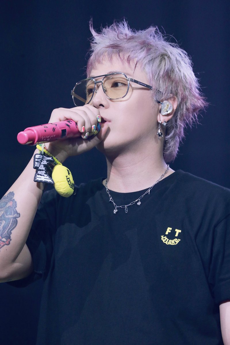 FT_qingnam_mu's tweet photo. 250823   MAD HAPPY

#FTISLAND #FT아일랜드
#이홍기 #leehongki @skullhong https://t.co/6rwVZLpB1B